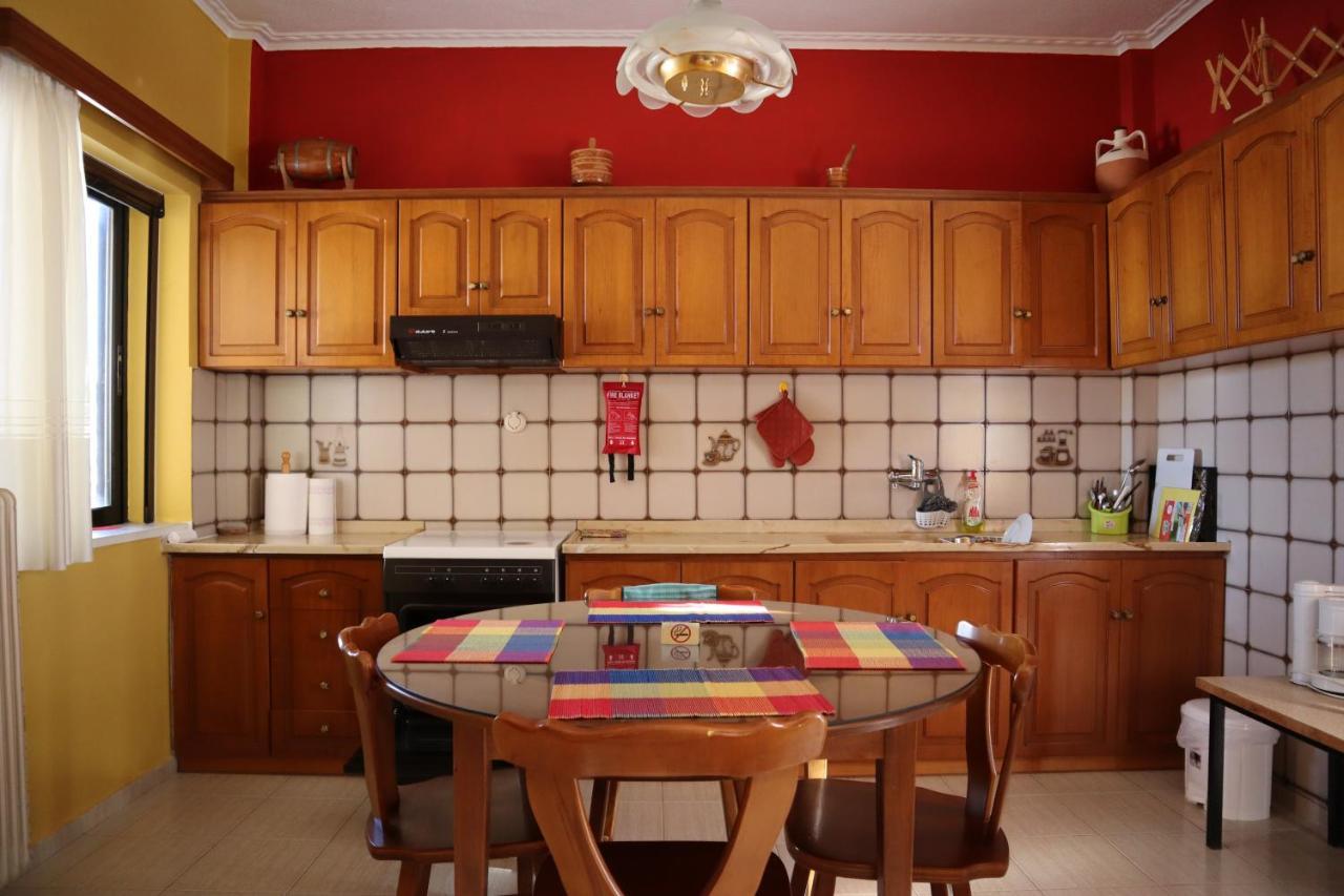 Apartment Fofi's Place *